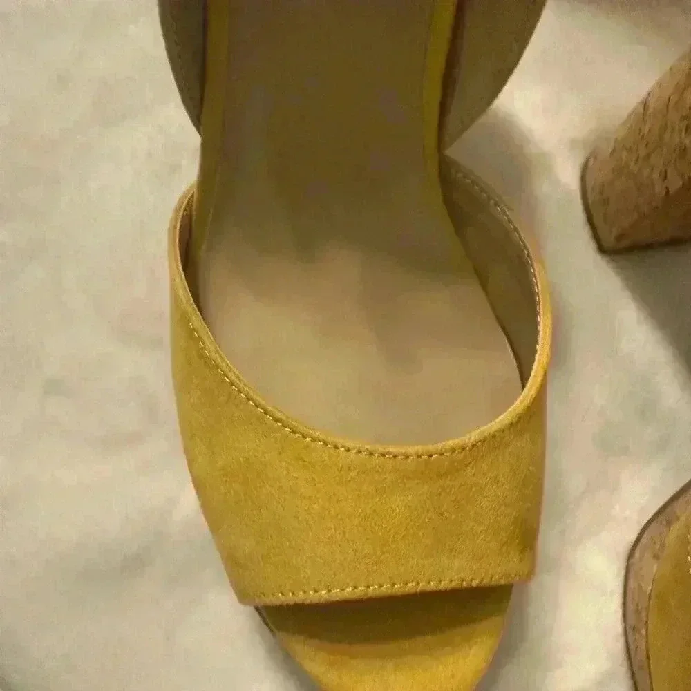 Sun + Stone Reeta Yellow Platform shoes adjustable ankle straps NIB Size 9M